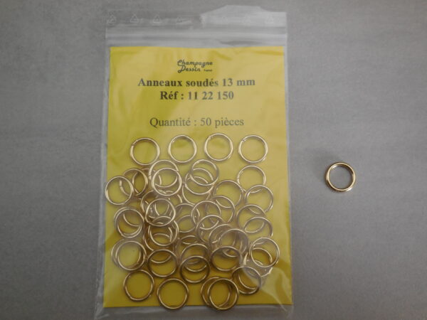 50 Anneaux soudés 11/13 mm